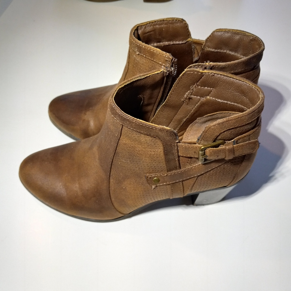 Kim Rogers ankle boots